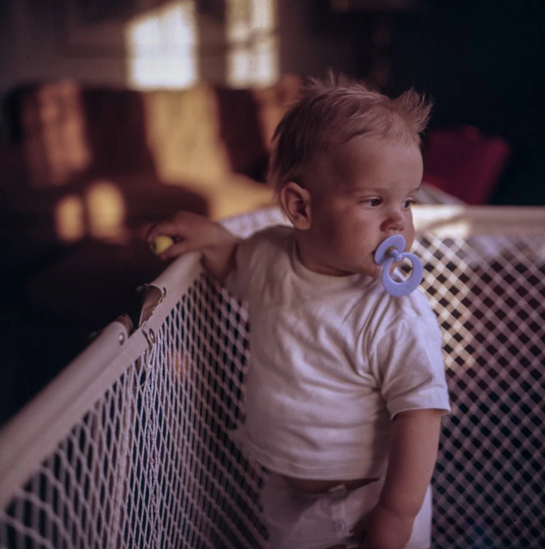 Safety Playards for Toddlers: What New Parents Should Know - ComfyBumpy