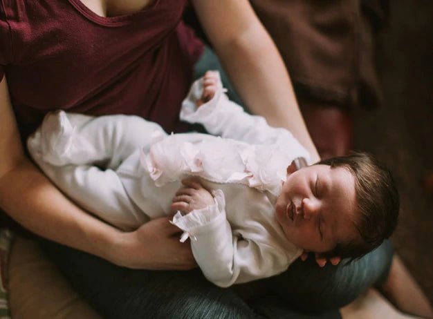 The Ultimate Guide to Newborn Sleep - ComfyBumpy